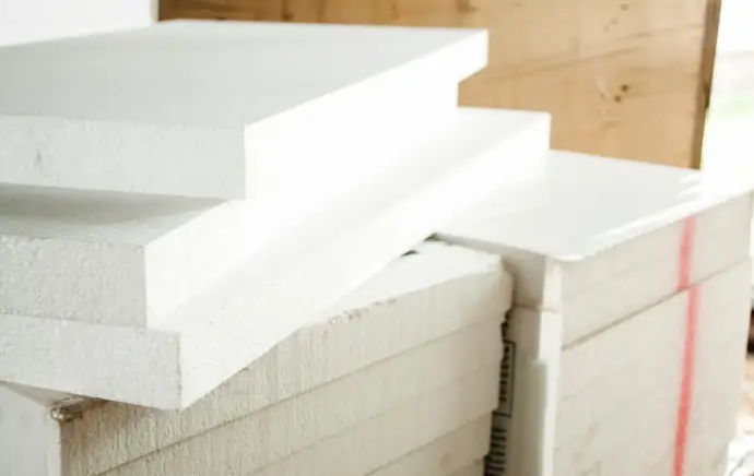 Insulating materiel